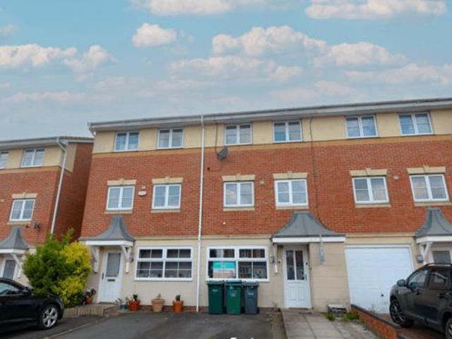 House for sale in Oldbury, West Midlands