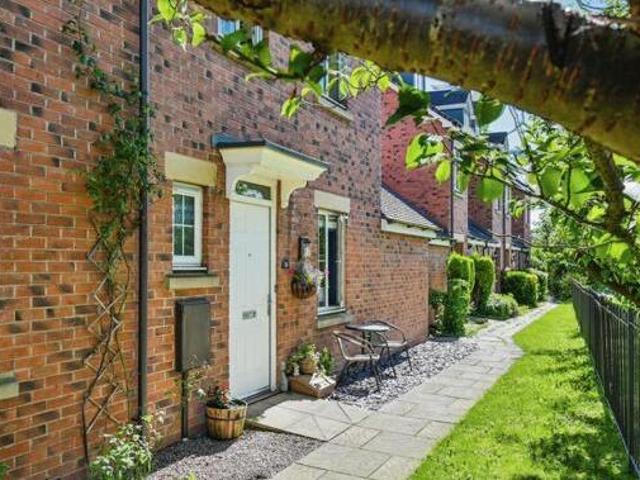 House for sale in The Wharf, Beamhurst
