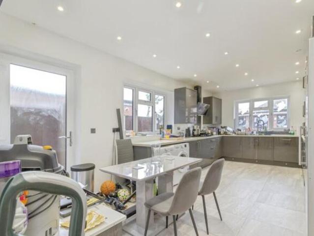Townhouse for sale in Pinfold, Leicestershire