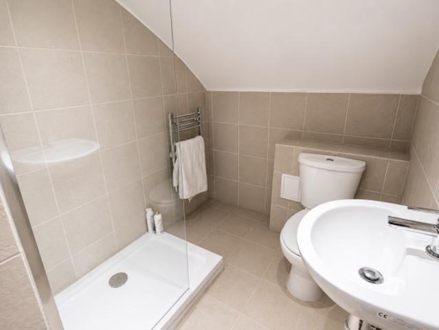 Townhouse for sale in Two Mills, Cheshire