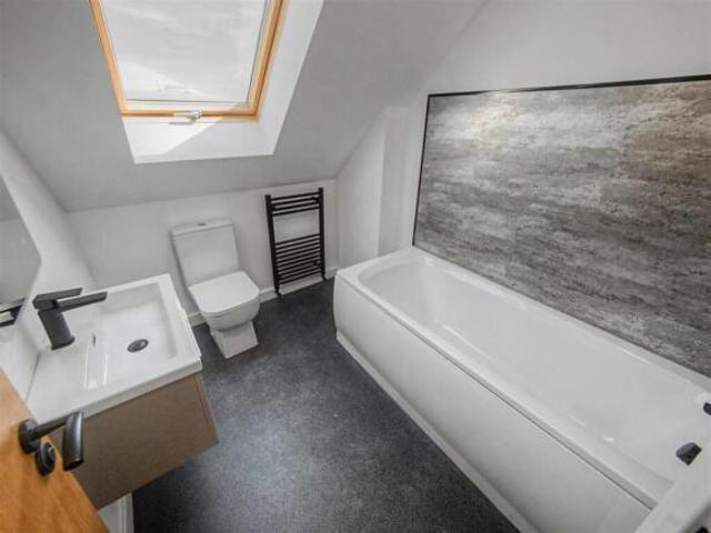 Townhouse for sale in Pilton, Somerset