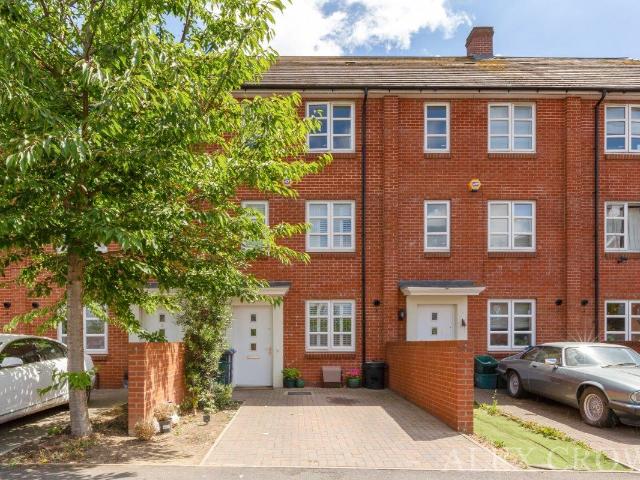House for rent in London Borough of Merton, Mitcham