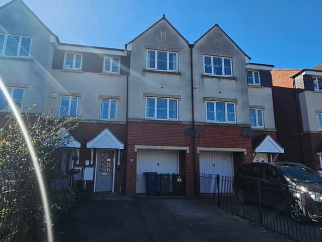 House for rent in Baswich, Staffordshire