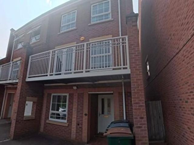 Apartment for rent in Cheylesmore, West Midlands