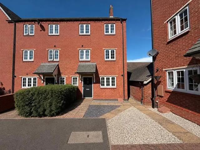 Apartment for rent in Egginton, East Midlands
