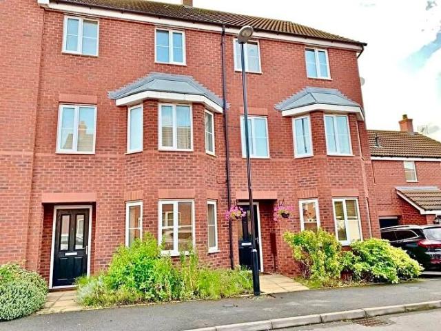 Apartment for rent in Ball Hill, West Midlands