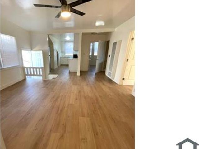 Townhouse for rent in Los Angeles