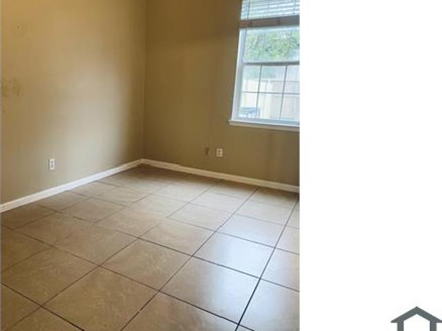 Townhouse for rent in Houston