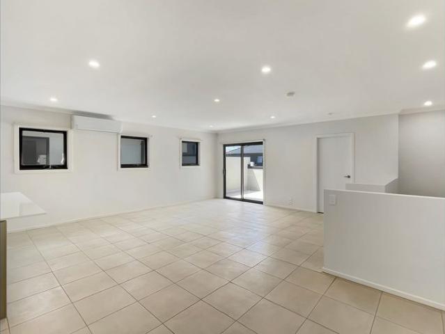 Townhouse for rent in Camerons Creek, Victoria