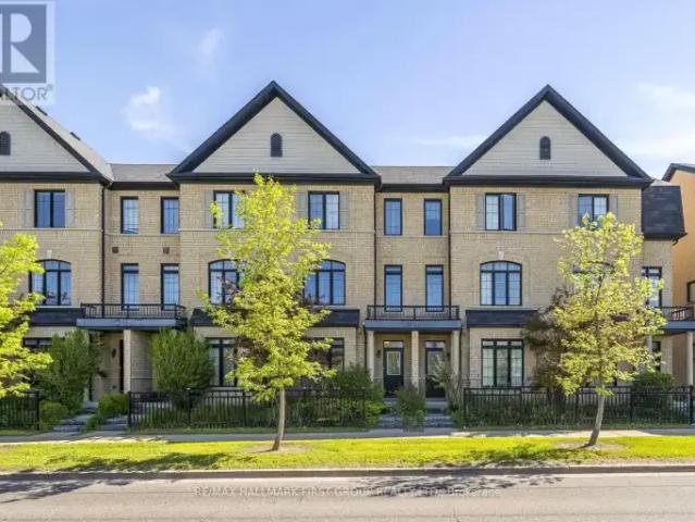 Townhouse for rent in Durham, Ontario