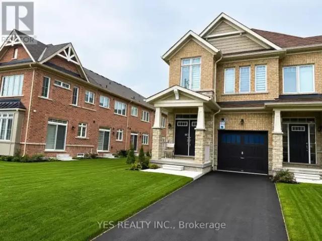 Townhouse for rent in Caledon, Ontario
