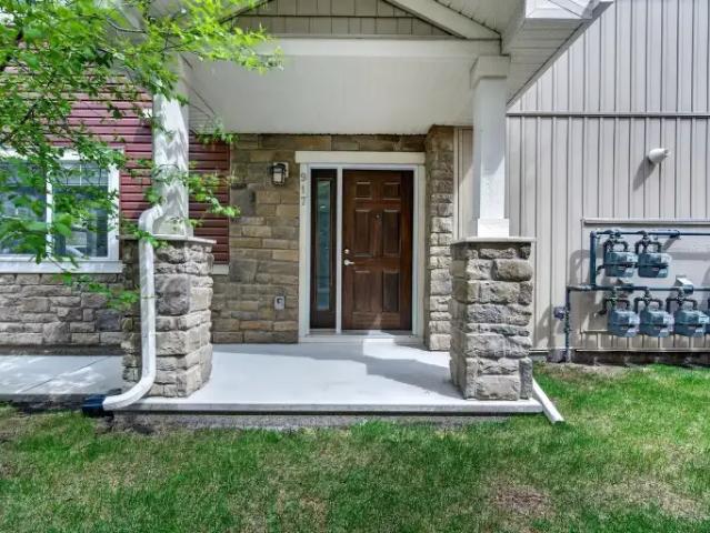 Townhouse for rent in Northwest, Alberta
