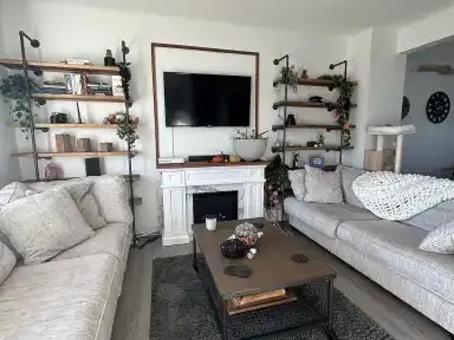 Townhouse for rent in Northwest, Alberta