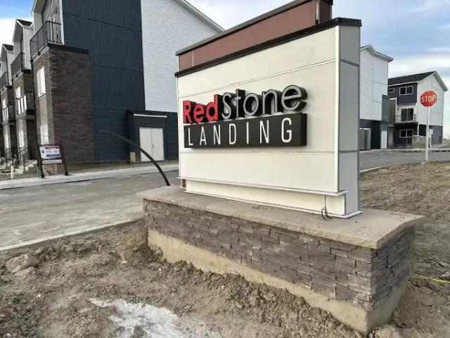 Townhouse for rent in Northwest, Alberta
