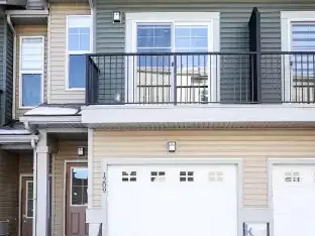 Townhouse for rent in Northwest, Alberta