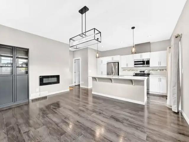 Townhouse for rent in Sage Hill, Calgary