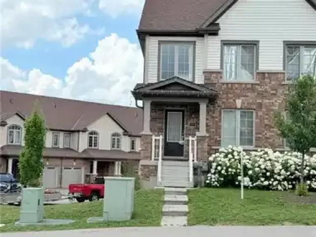 Townhouse for rent in Cambridge, Ontario