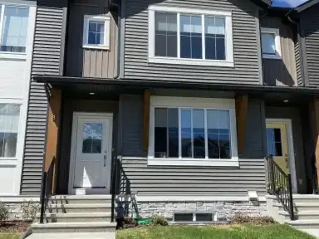 Townhouse for rent in Alberta