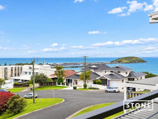 Townhouse for rent in Coffs Harbour, Coffs Harbour City Council