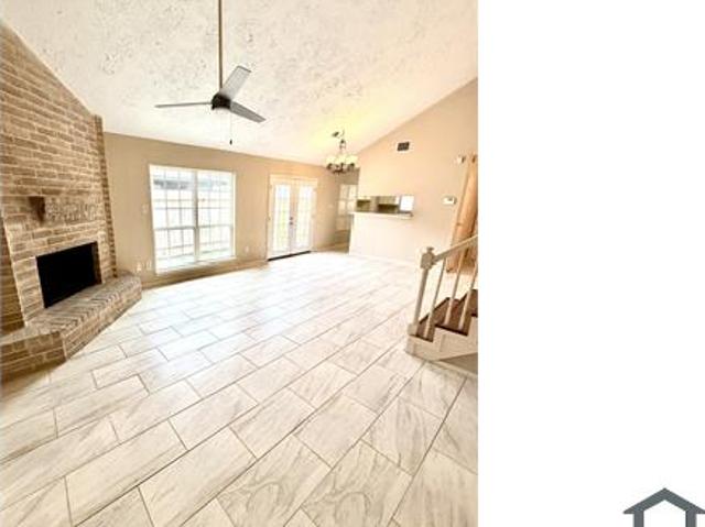 Townhouse for rent in Houston
