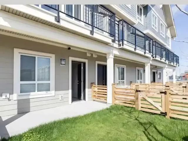 Townhouse for rent in Delta