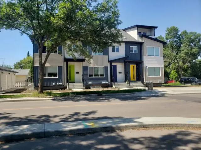Townhouse for rent in Wedgewood, Alberta