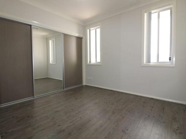 Townhouse for rent in Sydney, New South Wales