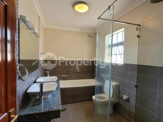 Townhouse for rent in Lavington, Nairobi