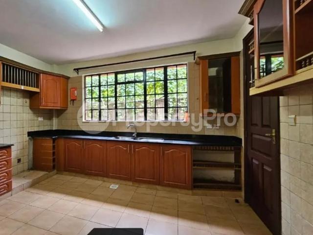Townhouse for rent in Lavington, Nairobi