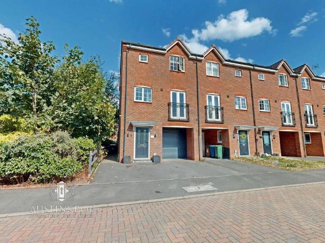 House for sale in Stone, Baswich