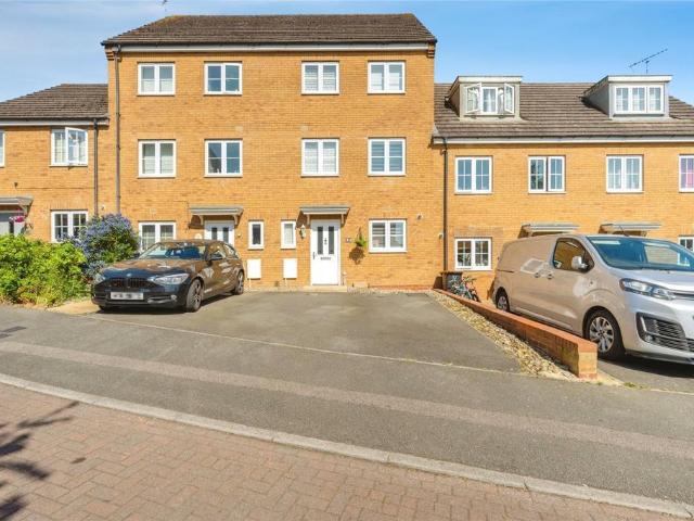 House for sale in Leighton-Linslade, Leighton Buzzard