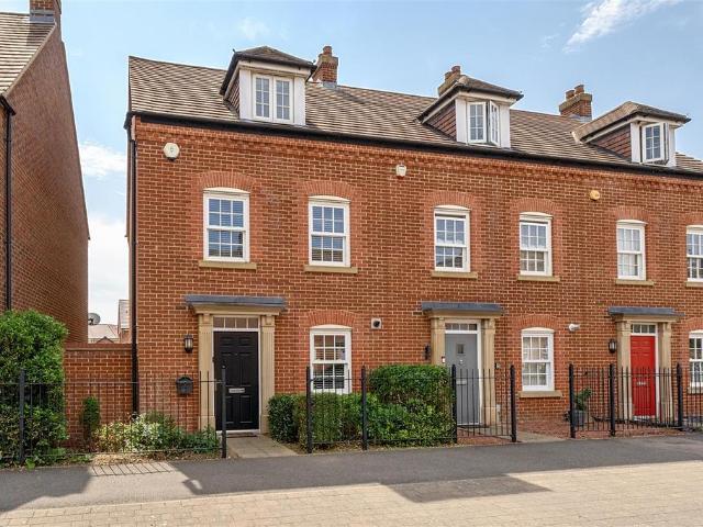 House for sale in Bedford