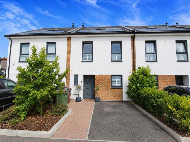 House for sale in Beddington, Greater London
