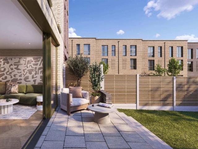 House for sale in Kidbrooke, Greater London