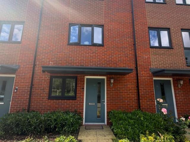 House for sale in Midway, Kent