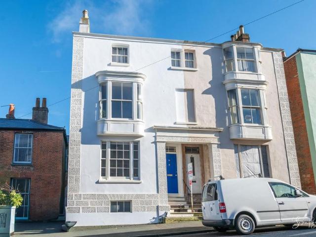 House for sale in Weeks, Ryde