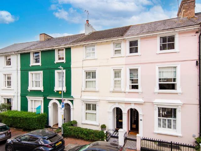 House for sale in St James, Sandown Park