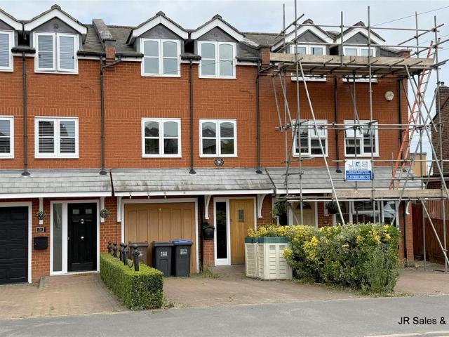 House for sale in Fretherne, Hertfordshire