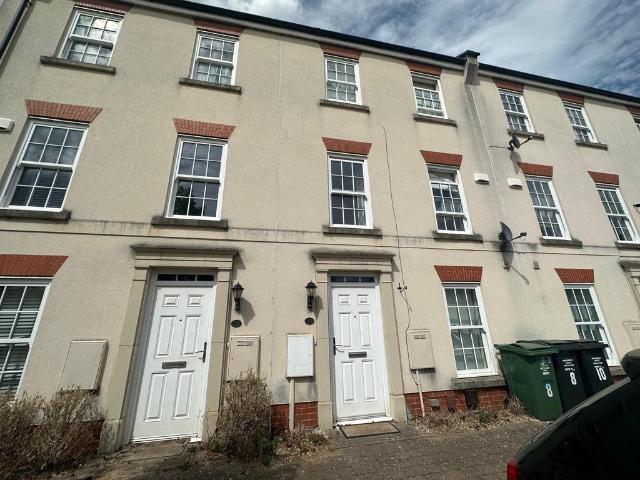 House for sale in Elmfield, Leicestershire