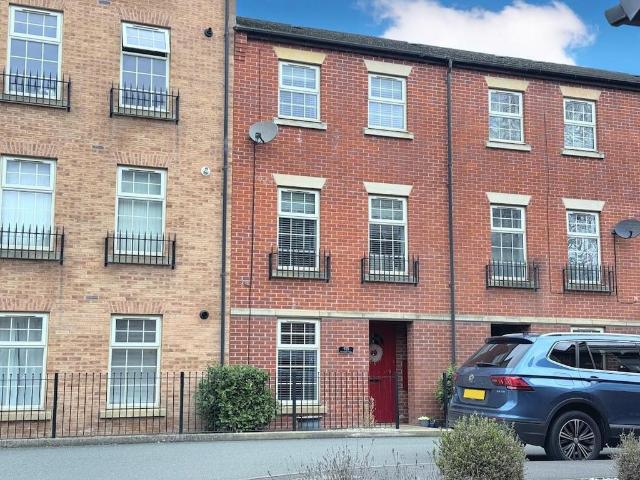 House for sale in Spondon, East Midlands