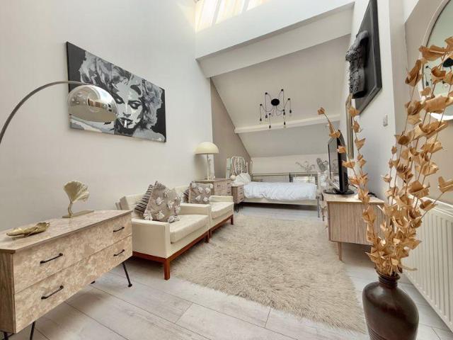 House for sale in Knowles Hill, Bridford