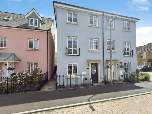 House for sale in Wales