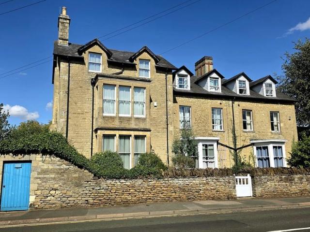 House for sale in Brackley, Northamptonshire