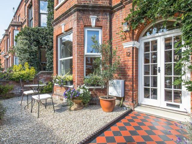 House for sale in Comers, Norfolk