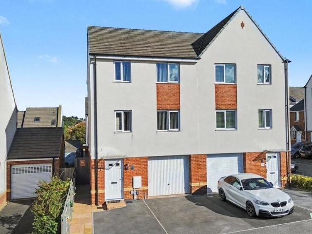 House for sale in St Leonards, Teignbridge