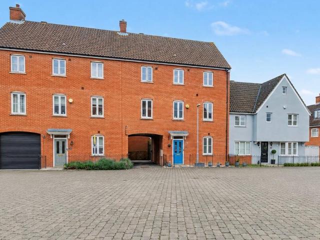 House for sale in Sandon, Chelmsford