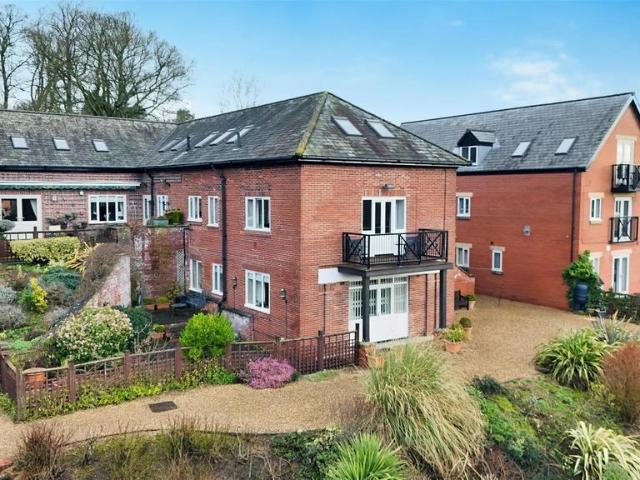 House for sale in Stumperlowe, Fulwood