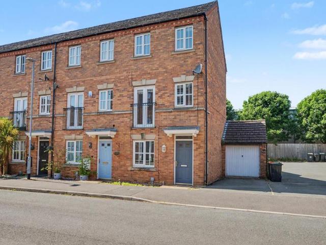 House for sale in Attenborough, East Midlands