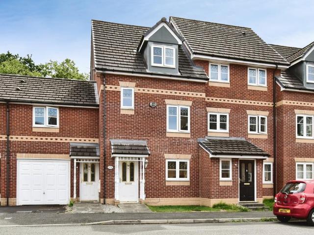 House for sale in Georgia, Greater Manchester