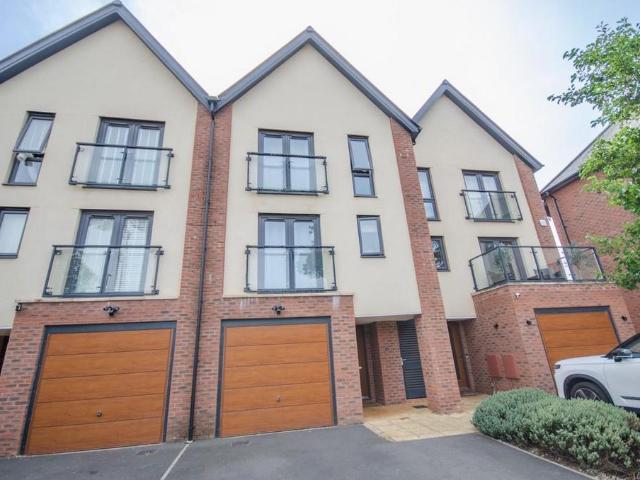 House for sale in Winterbourne, Frenchay